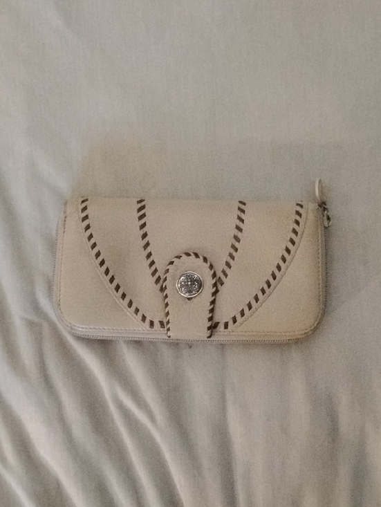 Brighton Handbags - Beautiful Sand Pebble Leather Brighton Wallet